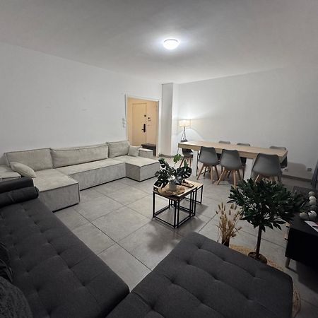 Апартаменты Le Spacieux - Circuit - Parking - 8 Personnes - Reve Au Mans Ле-Ман Экстерьер фото