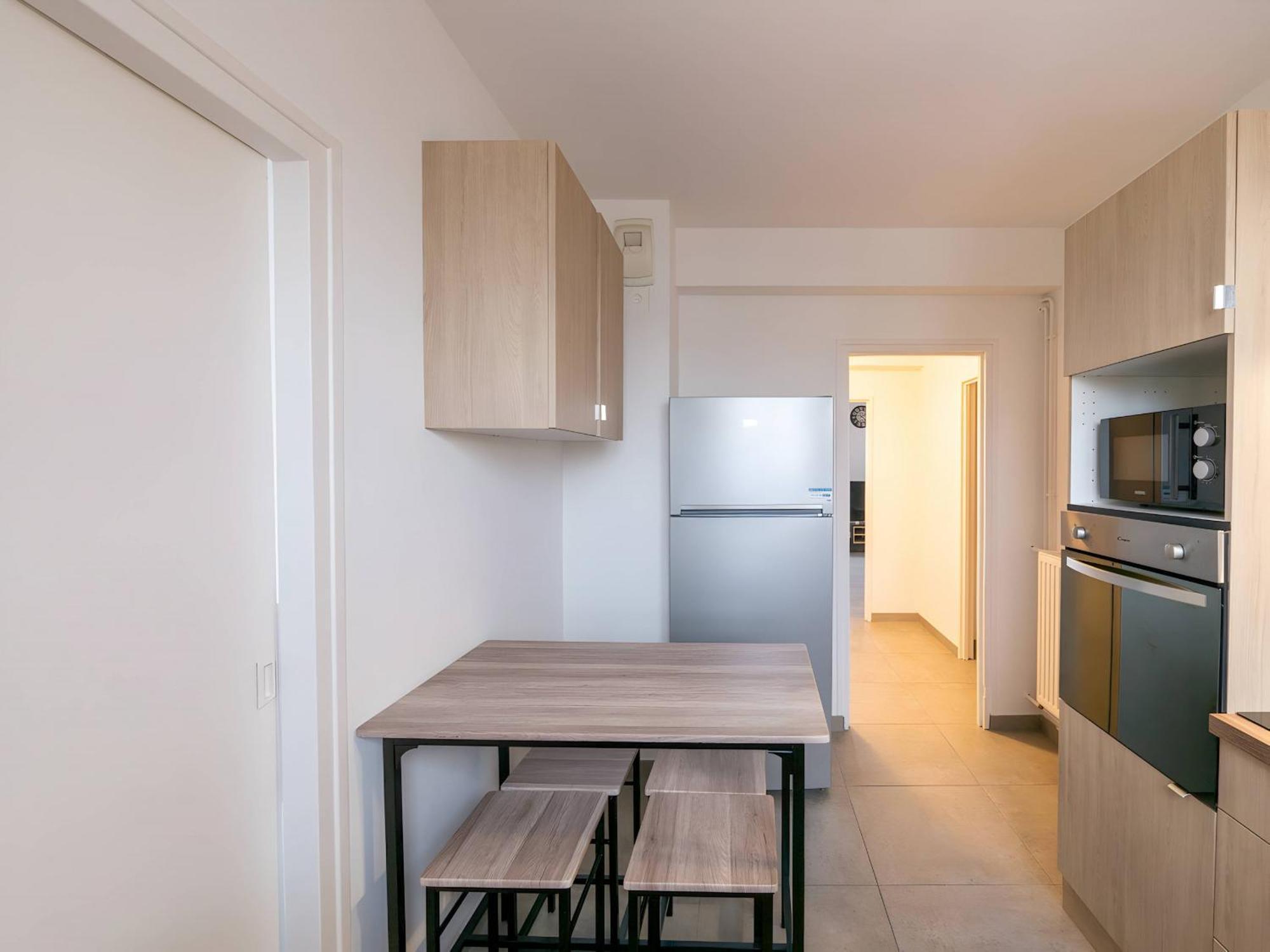 Апартаменты Le Spacieux - Circuit - Parking - 8 Personnes - Reve Au Mans Ле-Ман Экстерьер фото